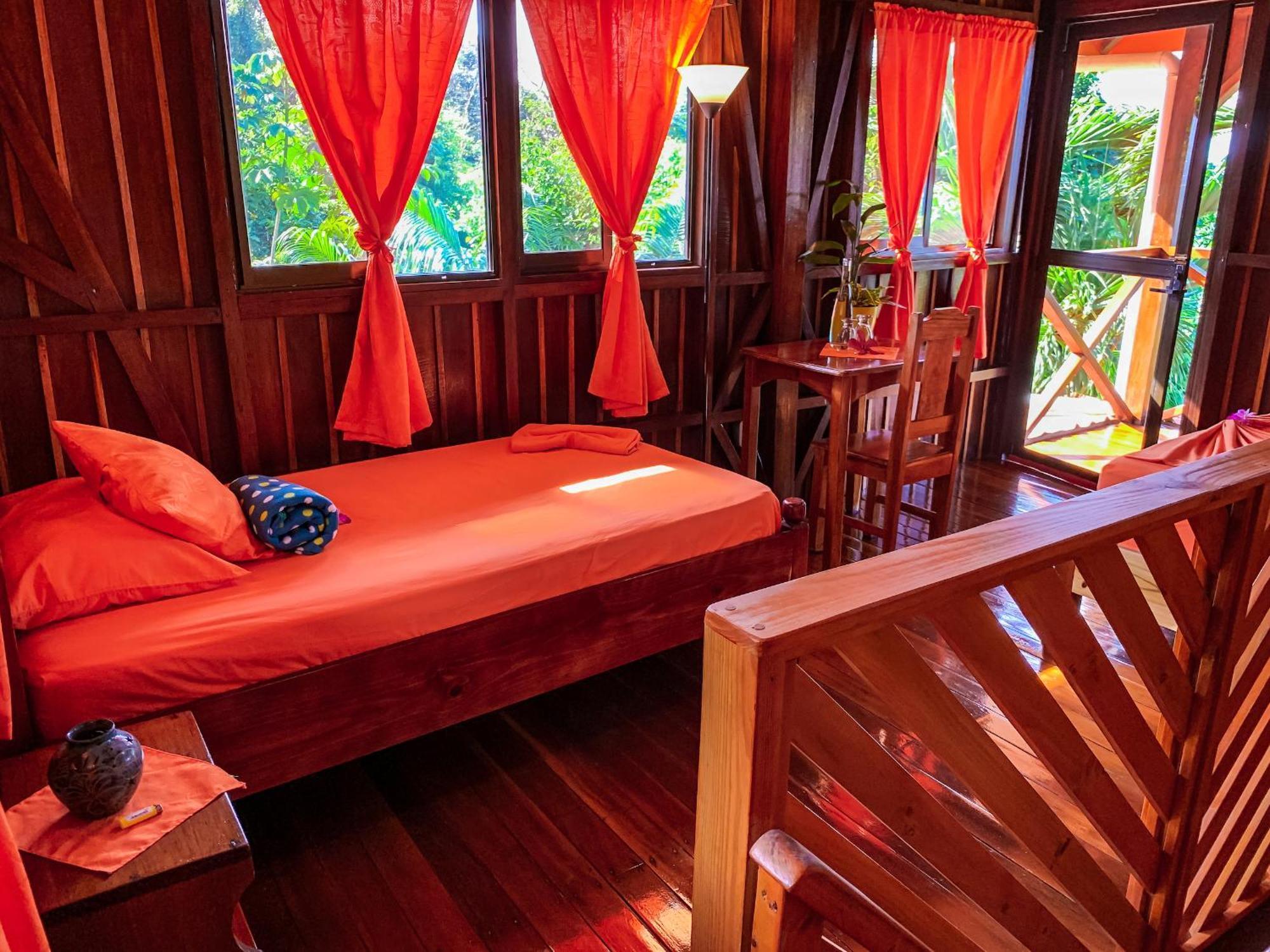 Las Caletas Lodge Drakes Bay Chambre photo